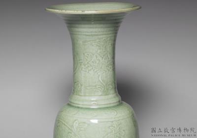 图片[2]-Vase with incised peony pattern in celadon glaze, Longquan ware, late Ming dynasty, 16th-17th century-China Archive